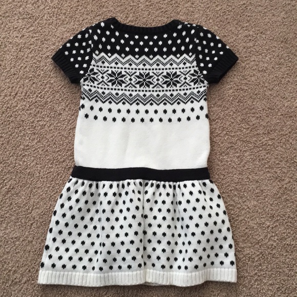 Girl's Short Sleeve Sweater Dress - Picture 4 of 4